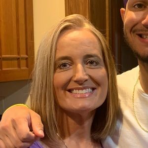 Meet your Posher, Robin